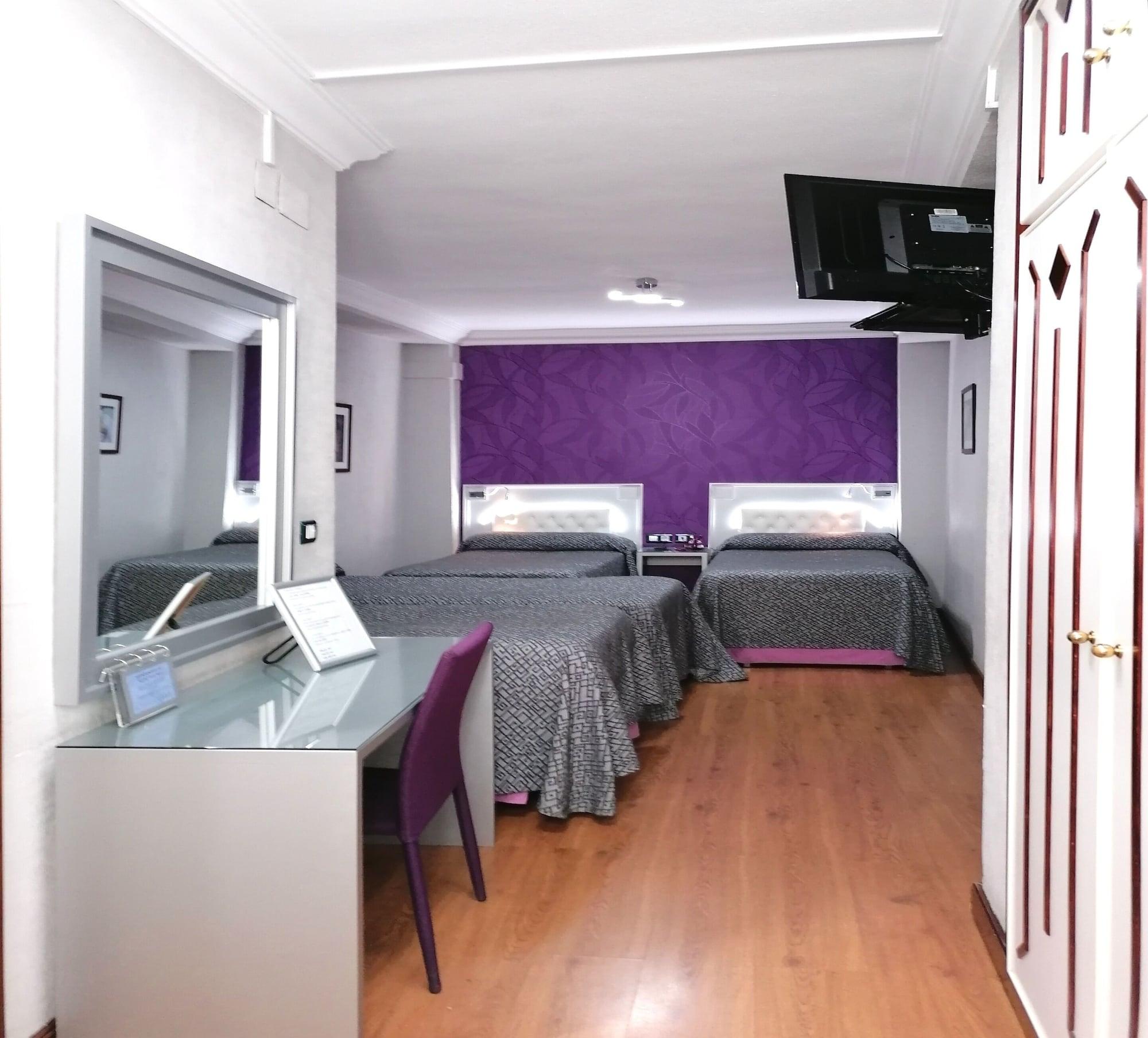 Hotel Molinos *